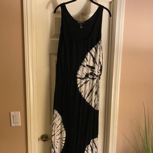 Black and white Maxi dress